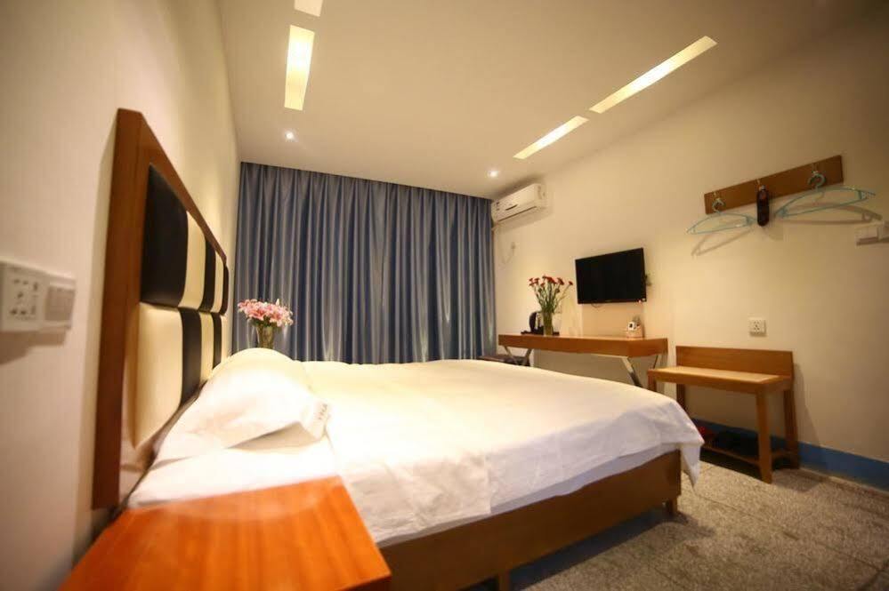 Luoyang Heartland International Youth Hostel Exteriér fotografie